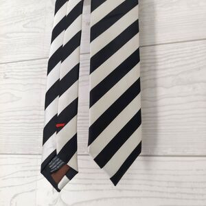 Imani Uomo Mens Skinny Necktie Black Stripes Silk Touch Microfiber Tie